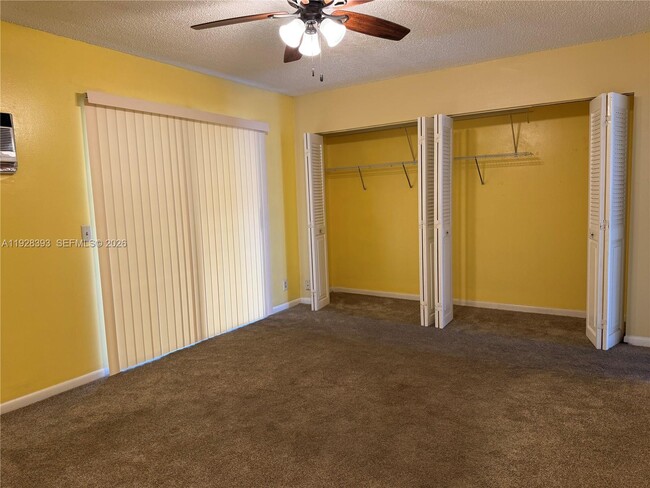 Building Photo - 149 Preston Way