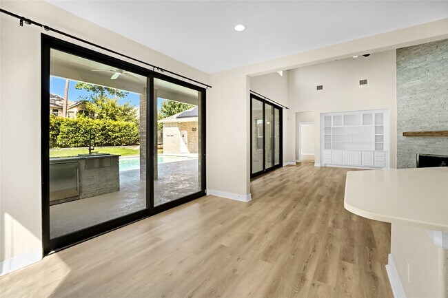 Building Photo - 83 W Canyon Wren Cir