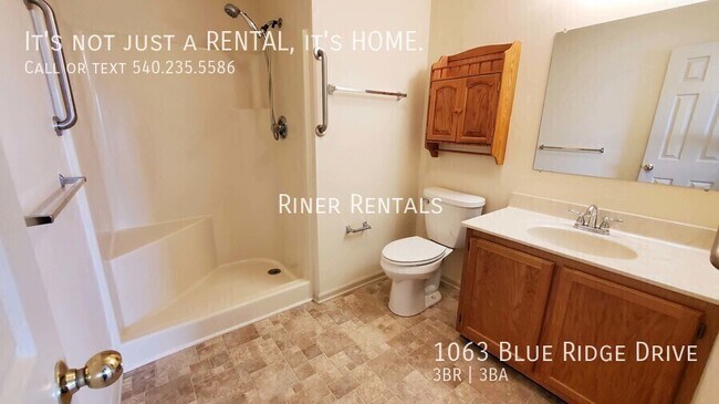 Building Photo - 1063 Blue Ridge Dr