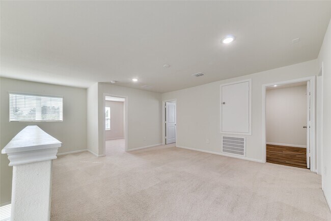 Building Photo - 19214 Tannach Dr