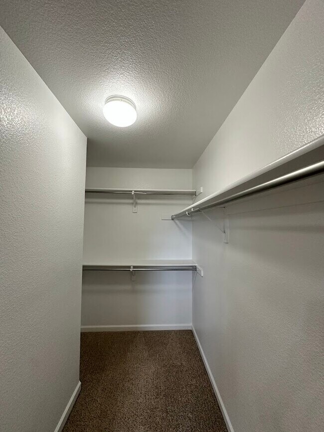 Building Photo - 4519 S Atchison Way