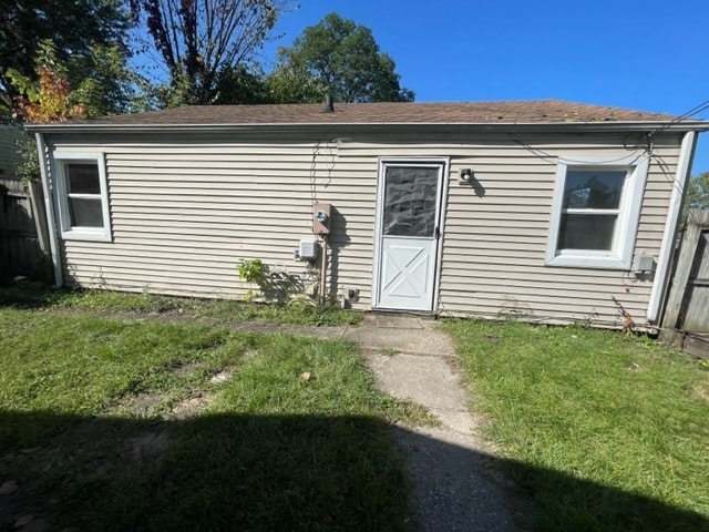 Building Photo - 1902 S Walnut St