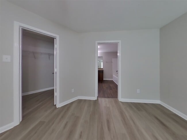 Building Photo - 2906 Trawler Pl