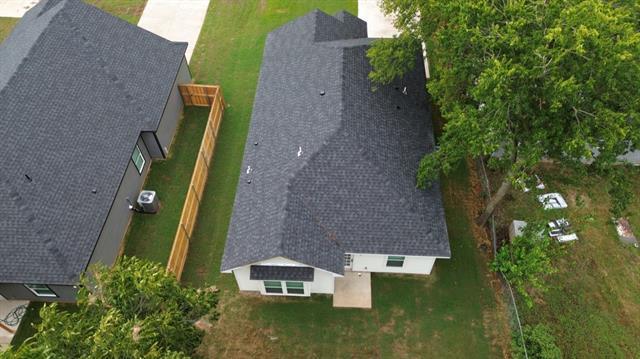 Building Photo - 1031 W Coffin St