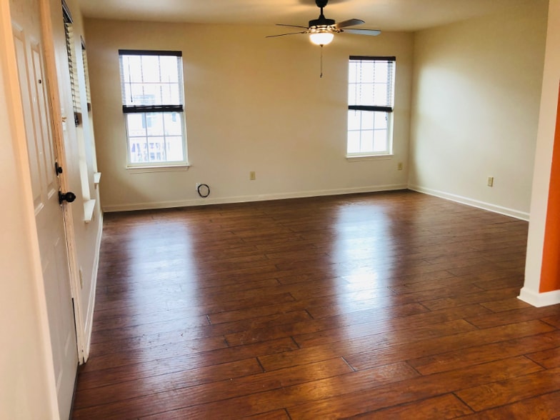 Building Photo - 3155 N Rocheblave St