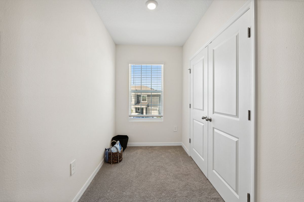 Building Photo - 8924 Milestone Dr