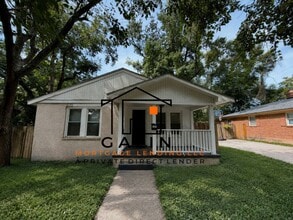 Building Photo - 2203 Clars Ave