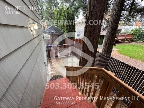 Building Photo - 941 NE 113th Ave