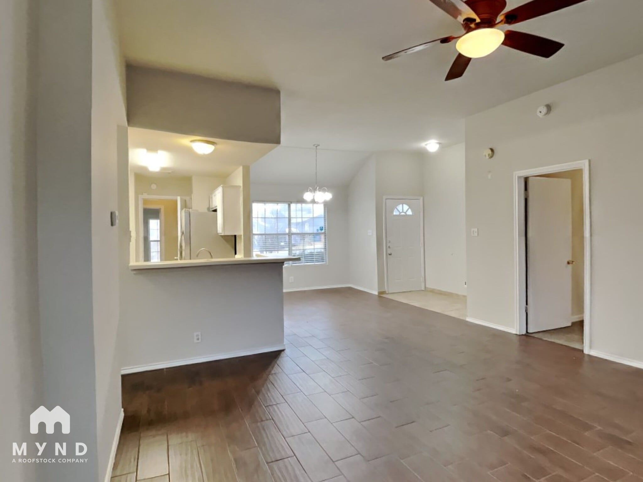 Building Photo - 6204 Duchess Dr