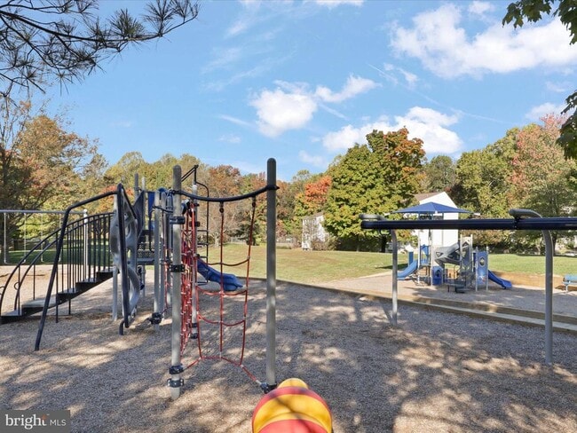 Building Photo - 6502 Coachleigh Way