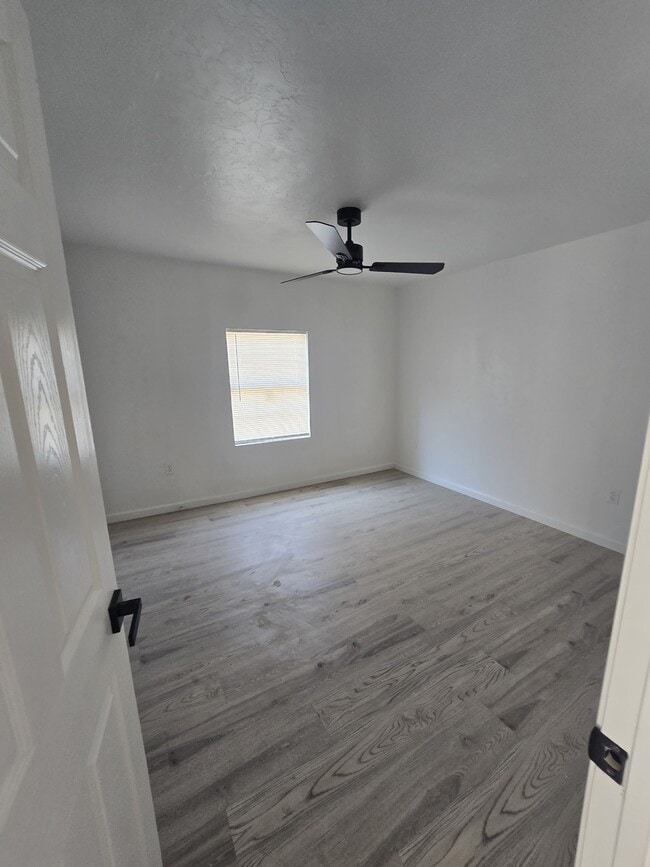 Building Photo - 3128 NW 33rd St