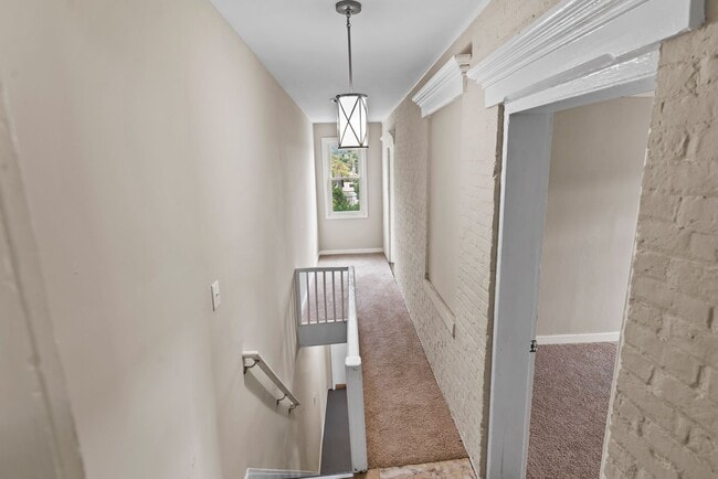 Building Photo - OPEN HOUSE –Thursday, June 5 fom 10:00 AM ...