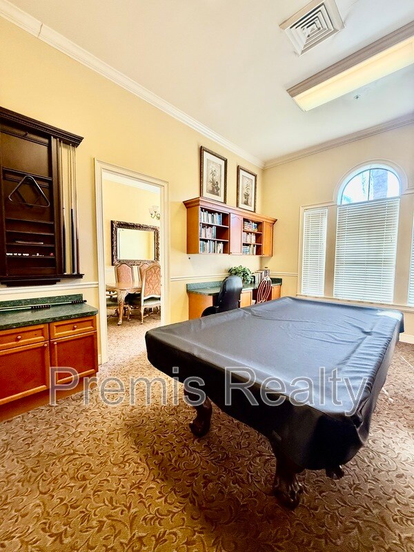 Building Photo - 2738 Via Tivoli