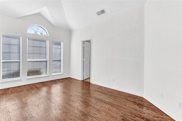 Building Photo - 1421 Ross Dr