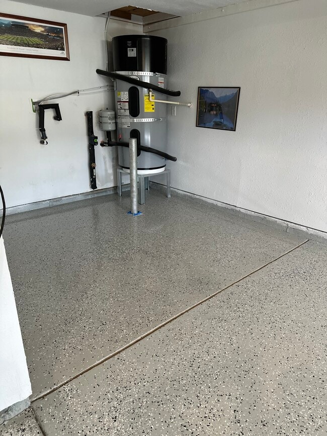 Building Photo - 12701 192nd Pl E