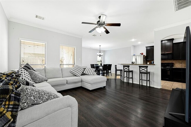 Building Photo - 13202 Chanel Dr