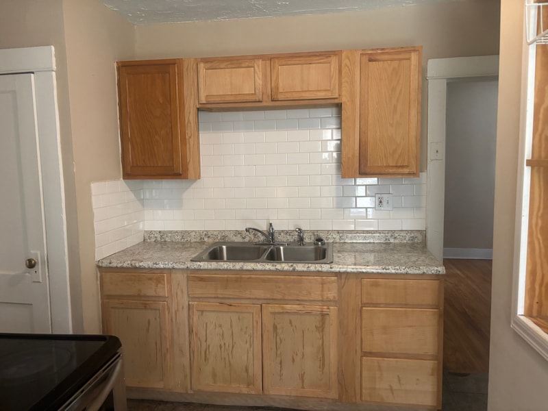 Building Photo - 2116 67th St