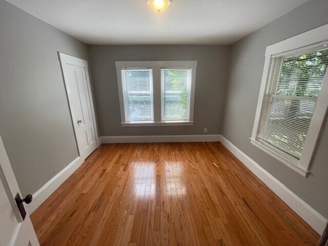 Building Photo - 86 Margin St