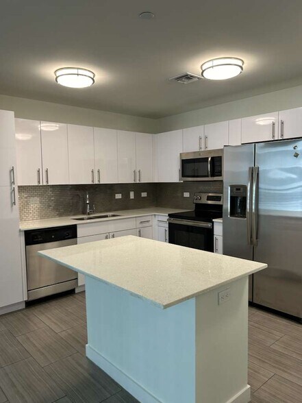 Building Photo - 1775 Polk St