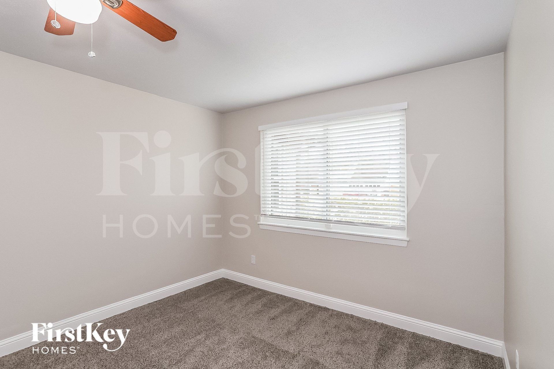 Building Photo - 10819 Sagewind Dr