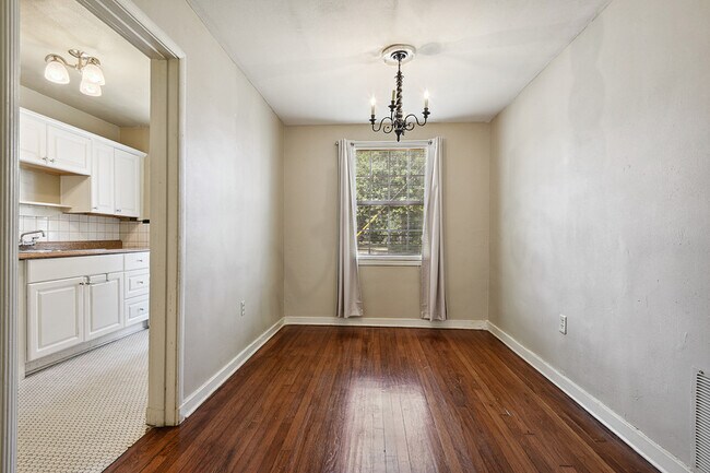 Building Photo - 4222 Perkins Rd