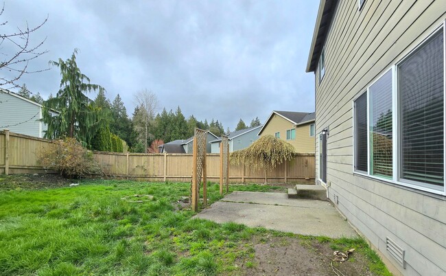 Building Photo - 4 Bedroom Home in Lake Stevens Available Now!