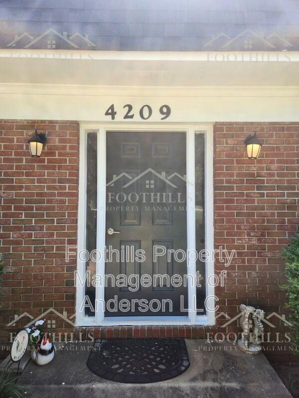 Building Photo - 4209 Dixon Rd