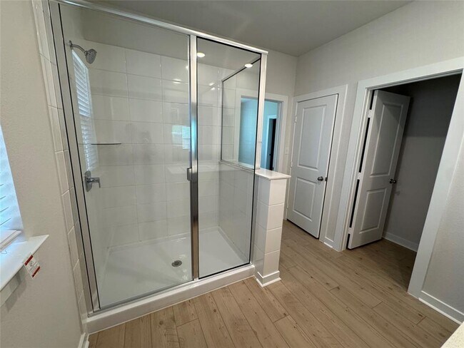 Building Photo - 116 Corn Ln