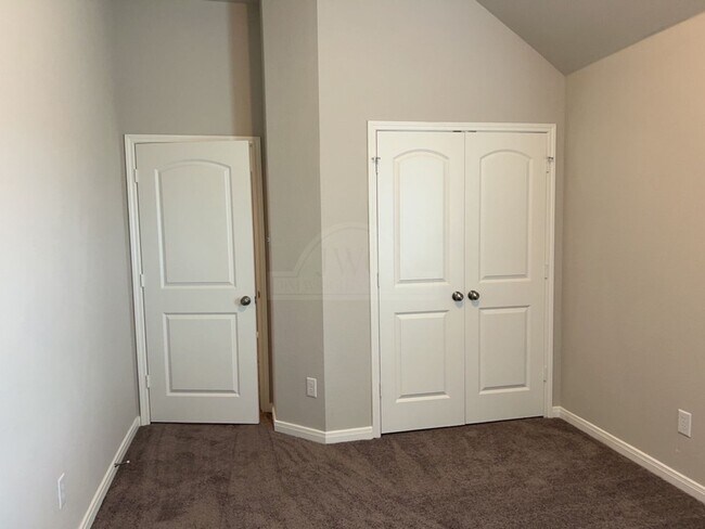 Building Photo - 6702 McGregor Lp