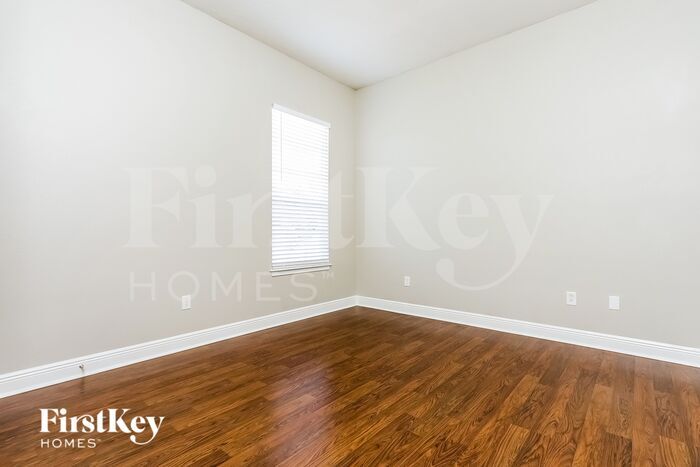 Building Photo - 663 Breezeway Ct