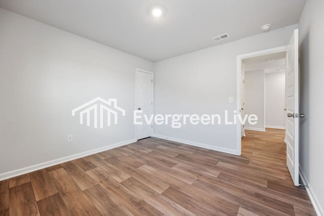 Building Photo - 1238 Willow Oaks Wy