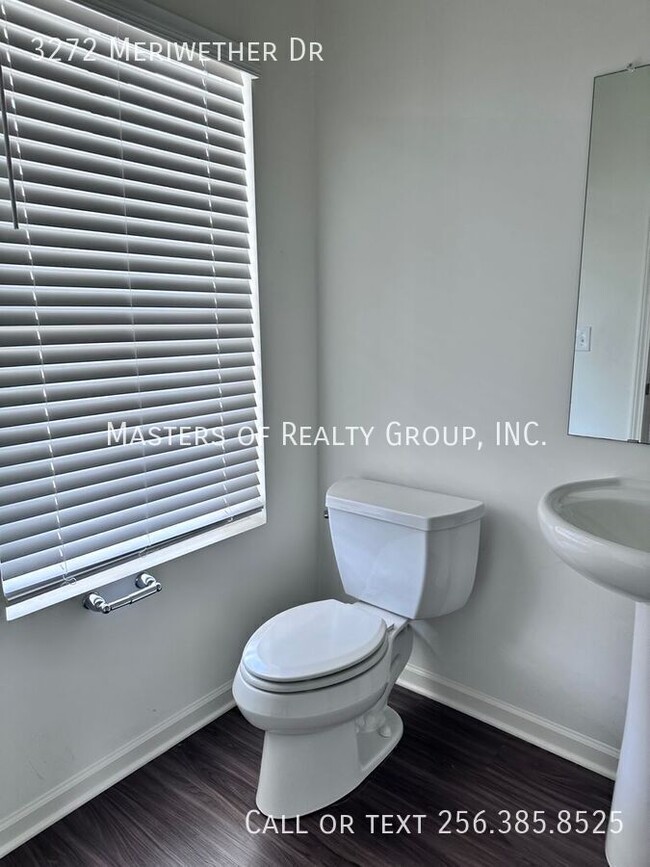 Building Photo - 3272 Meriwether Dr