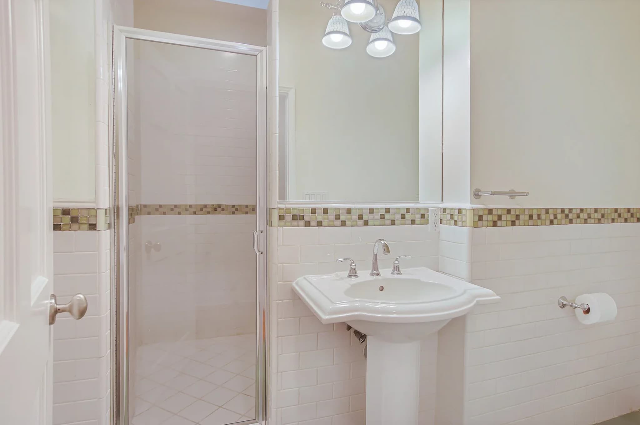 Guest bathroom - 1074 S Genesee Ave