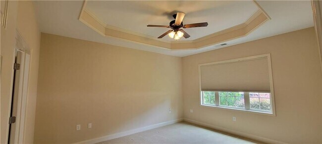 Building Photo - Luxury Living in South Forsyth