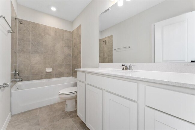 Building Photo - 3633 Cambridge Brk Dr