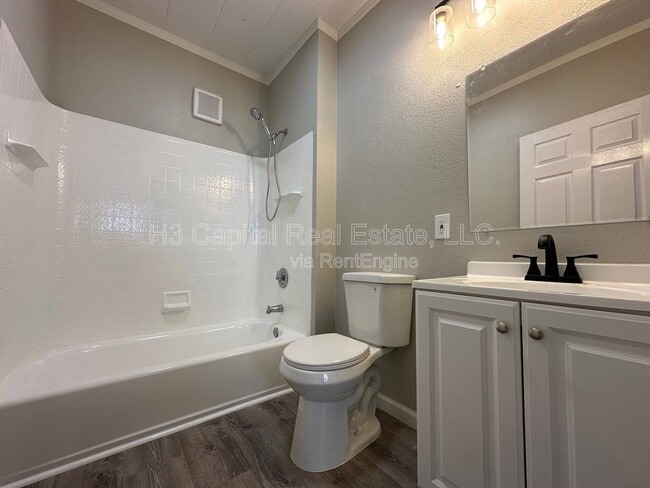 Building Photo - 855 E Acton Ave