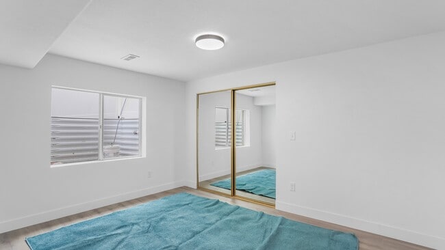 Building Photo - 4162 W Gate Keeper Dr