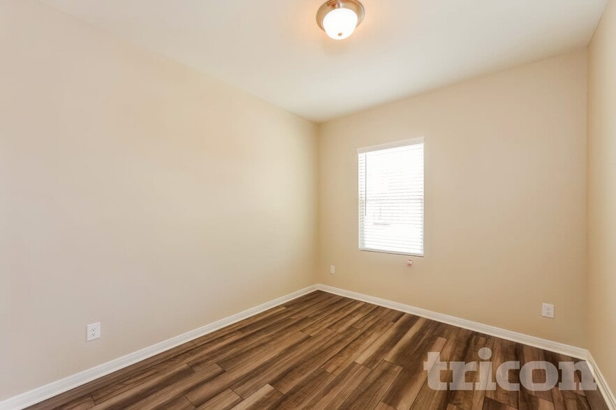 Building Photo - 7447 Boa Holw