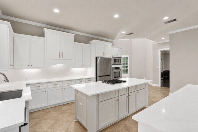 Building Photo - 2822 Taylorcrest