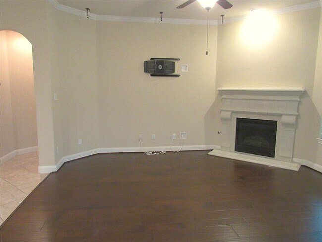Building Photo - 13902 Desert Trace Ct