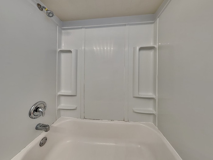 Building Photo - 7402 School Ave