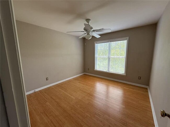 Building Photo - 6535 Whirlaway Dr