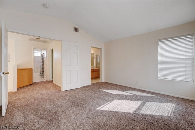 Building Photo - 267 Bluefield Ln