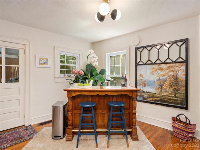 Building Photo - 181 Blake Dr