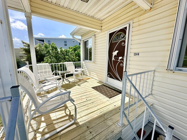 Building Photo - 1253 Nettles Blvd