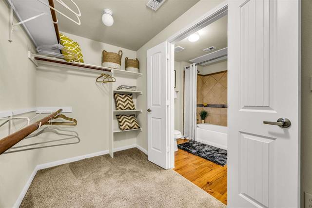 Building Photo - 625 E Stassney Ln