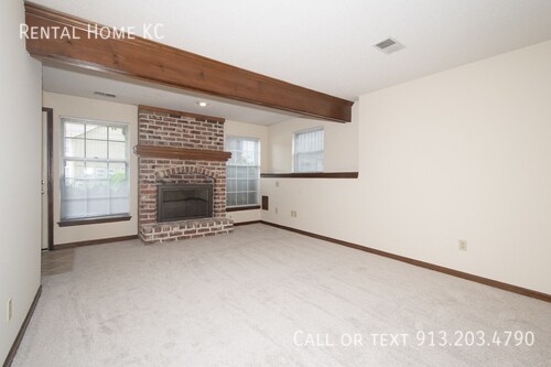 Building Photo - 5613 Riley-