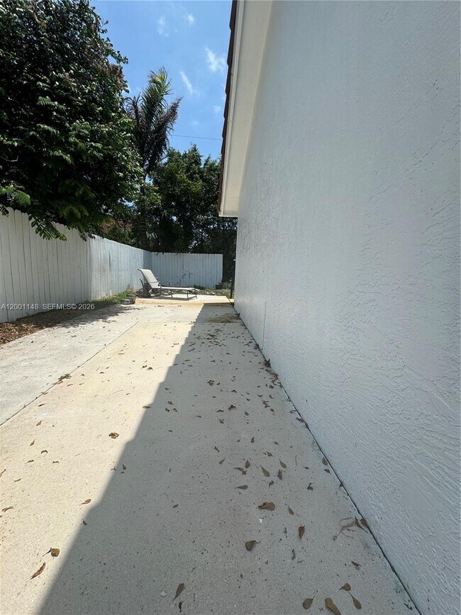 Building Photo - 7580 Texas Trail