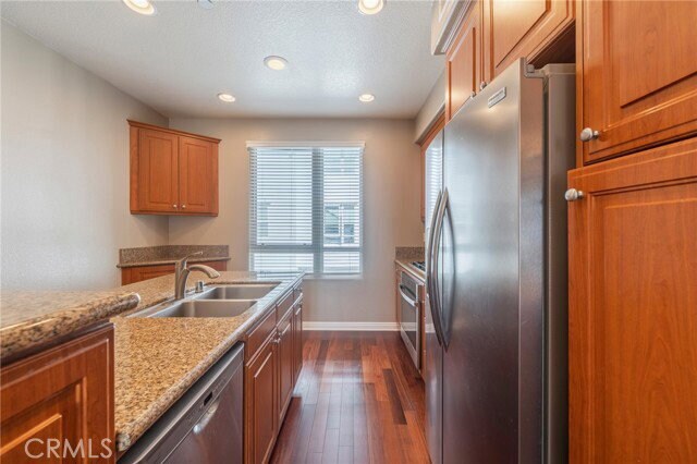 Building Photo - 5402 W 149th Pl