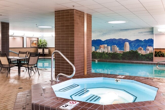 Building Photo - 44 W Broadway